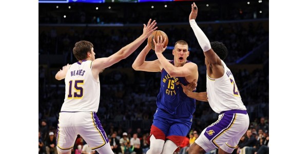 Denver Nuggets voitti Los Angeles Lakersin 4-0 läntisen konferenssin finaalissa